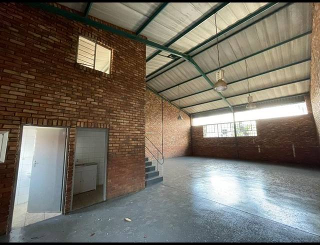 INDUSTRIAL PROPERTY TO RENT IN HENNOPSPARK